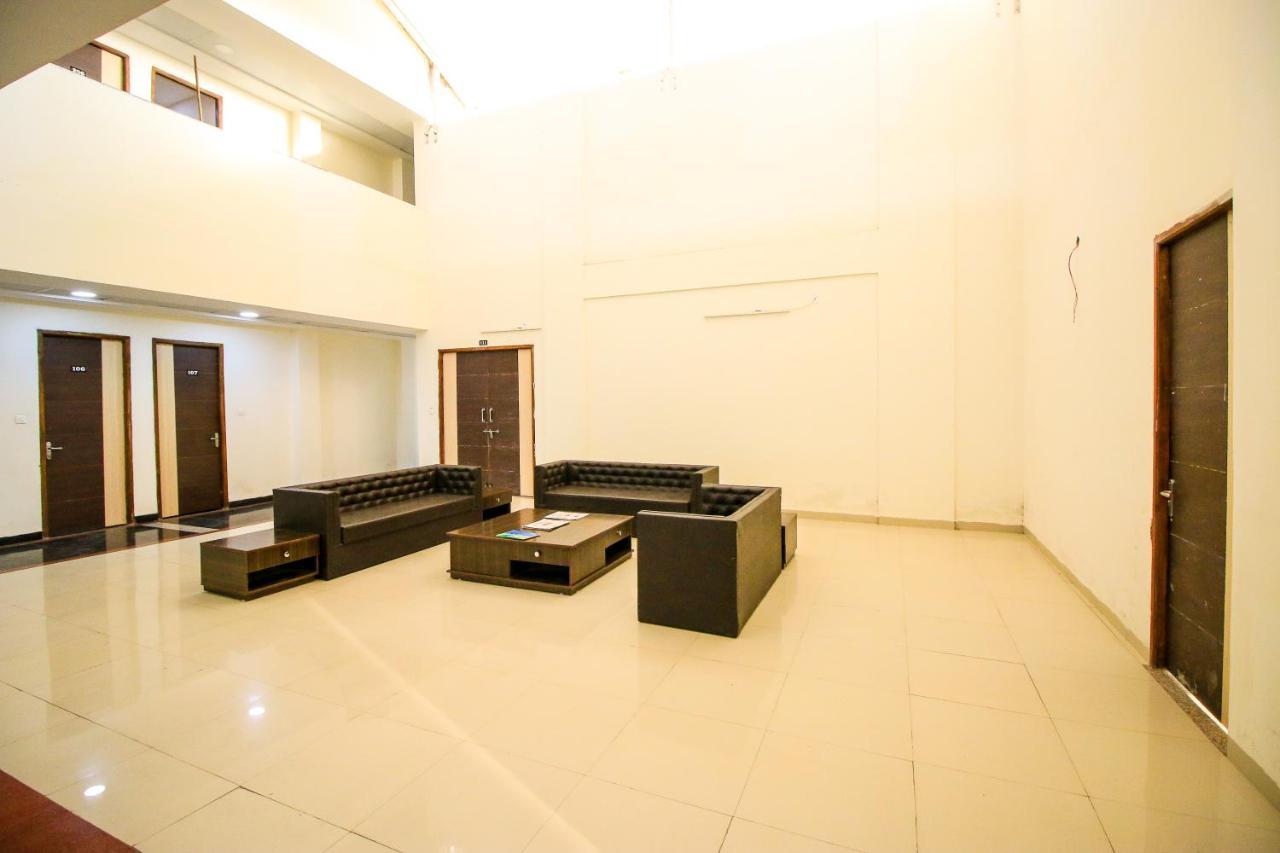 Namastay Welcome Home Ratlām Exterior foto